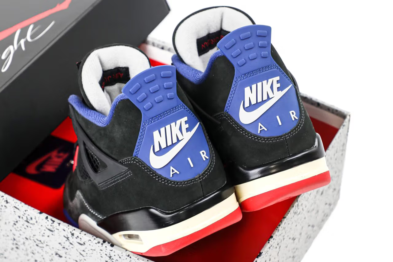 Olhar Detalhado Air Jordan 4 "Rare Air"