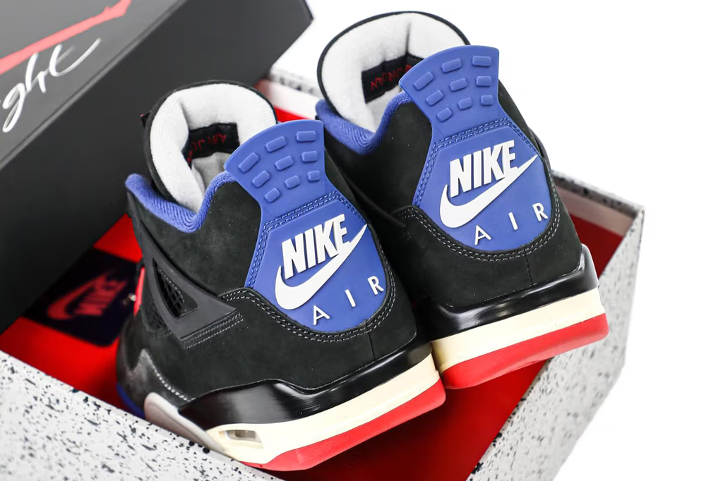 Olhar Detalhado Air Jordan 4 "Rare Air"