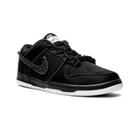 Nike SB Dunk Low Gnarhunters