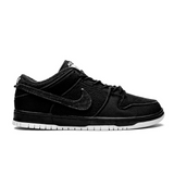 Nike SB Dunk Low Gnarhunters